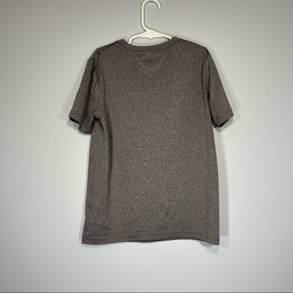 Majestic Chicago Cubs Crew Neck TShirt Youth Small 8 Heather Gray Spell Out - Picture 2 of 7